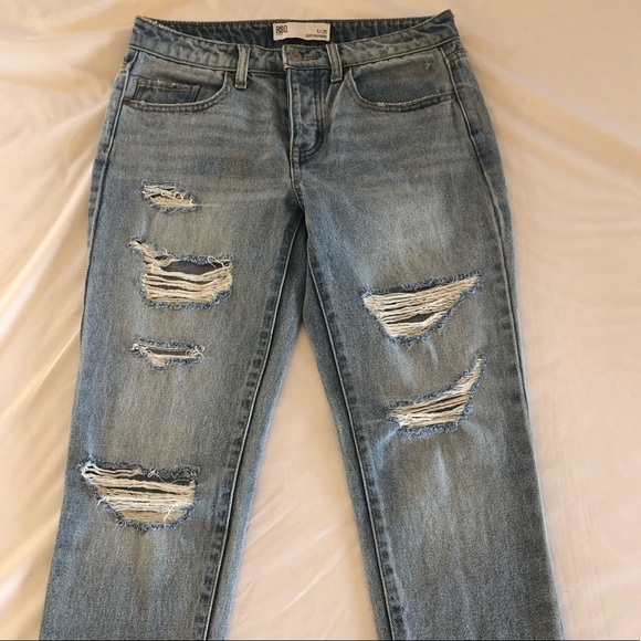 RSQ Denim - RSQ Ripped Soho Boyfriend Jeans Size 1/25